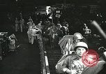 Standbild United States Truppen Ankunft in Liverpool England während des Weltkrieges 2 London England, 1942, aus Sekunde 3 historischem Filmmaterial Videoclip 65675060093