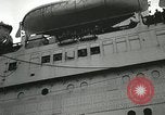 Standbild United States Truppen Ankunft in Liverpool England während des Weltkrieges 2 London England, 1942, aus Sekunde 8 historischem Filmmaterial Videoclip 65675060093