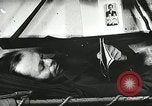 Standbild United States Truppen Ankunft in Liverpool England während des Weltkrieges 2 London England, 1942, aus Sekunde 14 historischem Filmmaterial Videoclip 65675060093