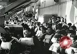 Standbild United States Truppen Ankunft in Liverpool England während des Weltkrieges 2 London England, 1942, aus Sekunde 19 historischem Filmmaterial Videoclip 65675060093