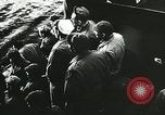 Standbild United States Truppen Ankunft in Liverpool England während des Weltkrieges 2 London England, 1942, aus Sekunde 27 historischem Filmmaterial Videoclip 65675060093
