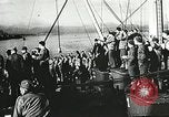 Standbild United States Truppen Ankunft in Liverpool England während des Weltkrieges 2 London England, 1942, aus Sekunde 29 historischem Filmmaterial Videoclip 65675060093