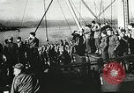 Standbild United States Truppen Ankunft in Liverpool England während des Weltkrieges 2 London England, 1942, aus Sekunde 30 historischem Filmmaterial Videoclip 65675060093