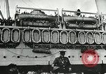 Standbild United States Truppen Ankunft in Liverpool England während des Weltkrieges 2 London England, 1942, aus Sekunde 35 historischem Filmmaterial Videoclip 65675060093