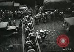 Standbild United States Truppen Ankunft in Liverpool England während des Weltkrieges 2 London England, 1942, aus Sekunde 39 historischem Filmmaterial Videoclip 65675060093