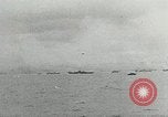 Standbild alliierten Invasion in der Normandie am D-Day Normandie Frankreich, 1944, aus Sekunde 3 historischem Filmmaterial Videoclip 65675060098