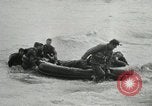 Standbild alliierten Invasion in der Normandie am D-Day Normandie Frankreich, 1944, aus Sekunde 13 historischem Filmmaterial Videoclip 65675060098