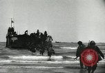 Standbild alliierten Invasion in der Normandie am D-Day Normandie Frankreich, 1944, aus Sekunde 52 historischem Filmmaterial Videoclip 65675060098