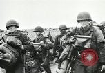 Standbild alliierten Invasion in der Normandie am D-Day Normandie Frankreich, 1944, aus Sekunde 59 historischem Filmmaterial Videoclip 65675060098