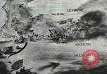 Standbild Amerikanische und deutsche Kräfte konvergieren in der Schlacht nach der Invasion der Normandie Mortain Frankreich, 1944, aus Sekunde 15 historischem Filmmaterial Videoclip 65675060104