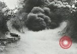 Standbild Amerikanische und deutsche Kräfte konvergieren in der Schlacht nach der Invasion der Normandie Mortain Frankreich, 1944, aus Sekunde 48 historischem Filmmaterial Videoclip 65675060104