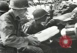 Standbild Kampf der "Falaise Pocket" während Zweiten Weltkrieg Falaise Frankreich, 1944, aus Sekunde 51 historischem Filmmaterial Videoclip 65675060105
