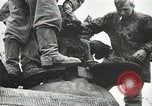 Image des milliers de prisonniers de guerre allemands France, 1944, de la seconde 9 séquences d'archives historiques vidéo 65675060106