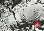 Image des milliers de prisonniers de guerre allemands France, 1944, de la seconde 28 séquences d'archives historiques vidéo 65675060106