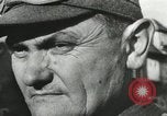 Image des milliers de prisonniers de guerre allemands France, 1944, de la seconde 59 séquences d'archives historiques vidéo 65675060106