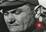 Image des milliers de prisonniers de guerre allemands France, 1944, de la seconde 60 séquences d'archives historiques vidéo 65675060106