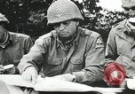 Image Les unités de blindés américains avance à grande vitesse en France Paris France, 1944, de la seconde 28 séquences d'archives historiques vidéo 65675060107