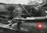 Image Les unités de blindés américains avance à grande vitesse en France Paris France, 1944, de la seconde 42 séquences d'archives historiques vidéo 65675060107