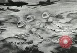 Image American les unités aéroportées chuter au niveau Holland, 1945, de la seconde 11 séquences d'archives historiques vidéo 65675060109
