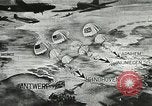 Image American les unités aéroportées chuter au niveau Holland, 1945, de la seconde 17 séquences d'archives historiques vidéo 65675060109
