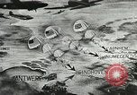 Image American les unités aéroportées chuter au niveau Holland, 1945, de la seconde 21 séquences d'archives historiques vidéo 65675060109