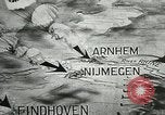 Image American les unités aéroportées chuter au niveau Holland, 1945, de la seconde 26 séquences d'archives historiques vidéo 65675060109