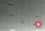 Image American les unités aéroportées chuter au niveau Holland, 1945, de la seconde 33 séquences d'archives historiques vidéo 65675060109