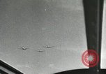 Image American les unités aéroportées chuter au niveau Holland, 1945, de la seconde 37 séquences d'archives historiques vidéo 65675060109