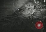 Image alliés s'emparer du contrôle de rivière Escaut Anvers Belgique, 1945, de la seconde 1 séquences d'archives historiques vidéo 65675060110