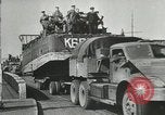 Standbild 9 Panzerdivision Kreuzung Rhein in Zweiten Weltkrieg Remagen Deutschland, 1945, aus Sekunde 8 historischem Filmmaterial Videoclip 65675060114