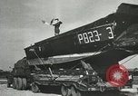 Standbild 9 Panzerdivision Kreuzung Rhein in Zweiten Weltkrieg Remagen Deutschland, 1945, aus Sekunde 16 historischem Filmmaterial Videoclip 65675060114