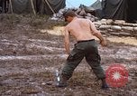 Immagine di 3° Brigata ottantaduesima Airborne Division soldati L'unità Phu Bai Hue Vietnam, 1968, secondo 15 filmato di repertorio 65675060124