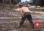 Immagine di 3° Brigata ottantaduesima Airborne Division soldati L'unità Phu Bai Hue Vietnam, 1968, secondo 16 filmato di repertorio 65675060124