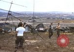 Immagine di 3° Brigata ottantaduesima Airborne Division soldati L'unità Phu Bai Hue Vietnam, 1968, secondo 56 filmato di repertorio 65675060124