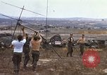 Immagine di 3° Brigata ottantaduesima Airborne Division soldati L'unità Phu Bai Hue Vietnam, 1968, secondo 57 filmato di repertorio 65675060124