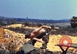 Immagine di 3° Brigata ottantaduesima Airborne Division Hue Vietnam, 1968, secondo 16 filmato di repertorio 65675060126