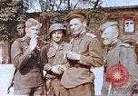 Standbild Frau Soldat der Roten Armee Torgau Deutschland, 1945, aus Sekunde 7 historischem Filmmaterial Videoclip 65675060151