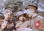Standbild Frau Soldat der Roten Armee Torgau Deutschland, 1945, aus Sekunde 17 historischem Filmmaterial Videoclip 65675060151