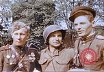 Standbild Frau Soldat der Roten Armee Torgau Deutschland, 1945, aus Sekunde 22 historischem Filmmaterial Videoclip 65675060151