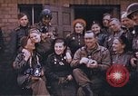 Standbild Frau Soldat der Roten Armee Torgau Deutschland, 1945, aus Sekunde 54 historischem Filmmaterial Videoclip 65675060151