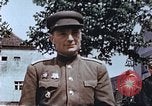 Standbild russische Soldaten Torgau Deutschland, 1945, aus Sekunde 5 historischem Filmmaterial Videoclip 65675060152