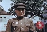 Standbild russische Soldaten Torgau Deutschland, 1945, aus Sekunde 8 historischem Filmmaterial Videoclip 65675060152
