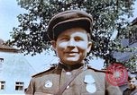 Standbild russische Soldaten Torgau Deutschland, 1945, aus Sekunde 35 historischem Filmmaterial Videoclip 65675060152