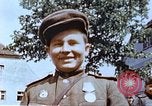 Standbild russische Soldaten Torgau Deutschland, 1945, aus Sekunde 45 historischem Filmmaterial Videoclip 65675060152