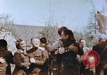 Standbild russische Soldaten Torgau Deutschland, 1945, aus Sekunde 36 historischem Filmmaterial Videoclip 65675060153