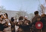 Standbild russische Soldaten Torgau Deutschland, 1945, aus Sekunde 39 historischem Filmmaterial Videoclip 65675060153