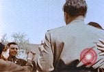 Standbild russische Soldaten Torgau Deutschland, 1945, aus Sekunde 55 historischem Filmmaterial Videoclip 65675060153