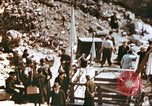 Immagine di Civili tedesco Nürnberg Germania, 1945, secondo 10 filmato di repertorio 65675060155