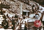 Immagine di Civili tedesco Nürnberg Germania, 1945, secondo 14 filmato di repertorio 65675060155