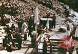 Immagine di Civili tedesco Nürnberg Germania, 1945, secondo 31 filmato di repertorio 65675060155